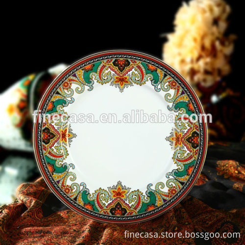 10.5 Inches Luxury Fine Hyper White Antique Porcelain Plate of Paisley